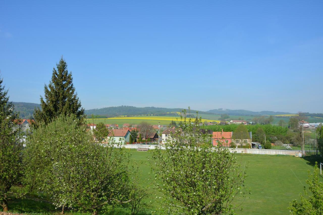 Ubytovani Pod Cimburkem Mestecko Trnavka 外观 照片